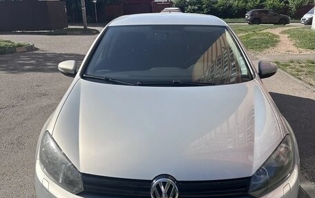Volkswagen Golf VI, 2012 год, 950 000 рублей, 1 фотография