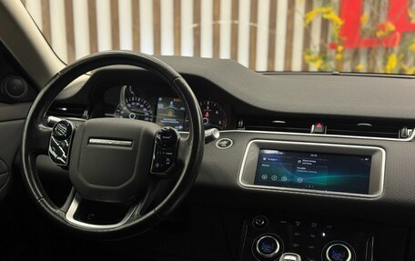Land Rover Range Rover Evoque II, 2019 год, 2 910 000 рублей, 10 фотография