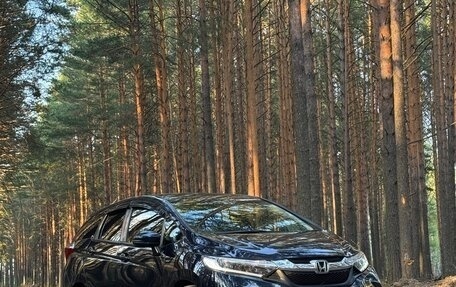 Honda Shuttle II, 2017 год, 1 300 000 рублей, 3 фотография