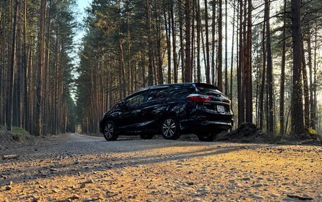 Honda Shuttle II, 2017 год, 1 300 000 рублей, 29 фотография