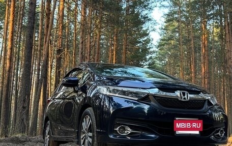 Honda Shuttle II, 2017 год, 1 300 000 рублей, 28 фотография