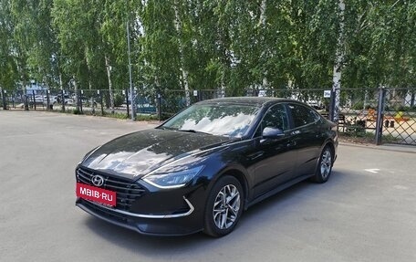Hyundai Sonata VIII, 2020 год, 1 740 000 рублей, 2 фотография