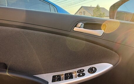 Hyundai Solaris II рестайлинг, 2013 год, 790 000 рублей, 7 фотография