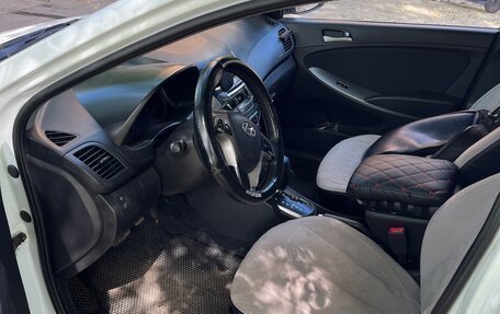 Hyundai Solaris II рестайлинг, 2015 год, 465 000 рублей, 10 фотография