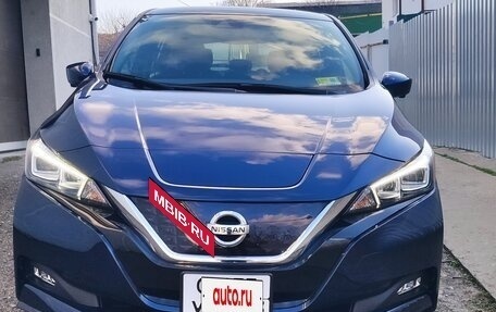 Nissan Leaf II, 2021 год, 2 450 000 рублей, 2 фотография