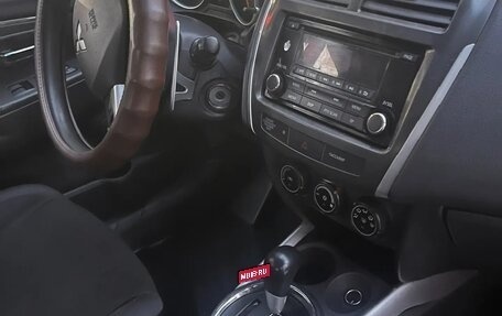 Mitsubishi ASX I рестайлинг, 2012 год, 1 000 000 рублей, 4 фотография