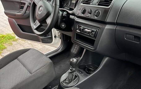 Skoda Fabia II, 2014 год, 1 050 000 рублей, 10 фотография