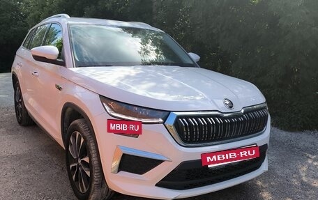 Skoda Kodiaq I, 2023 год, 3 800 000 рублей, 5 фотография