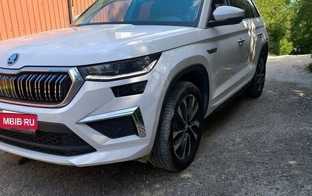 Skoda Kodiaq I, 2023 год, 3 800 000 рублей, 6 фотография