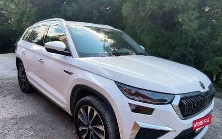 Skoda Kodiaq I, 2023 год, 3 800 000 рублей, 18 фотография