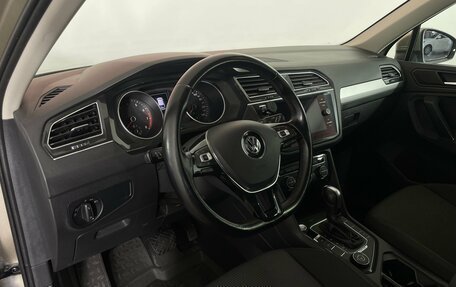 Volkswagen Tiguan II, 2020 год, 2 649 000 рублей, 9 фотография