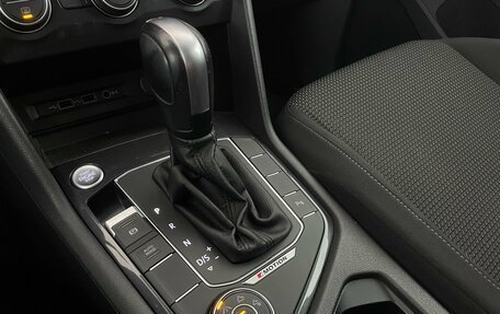 Volkswagen Tiguan II, 2020 год, 2 649 000 рублей, 20 фотография