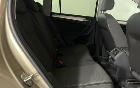 Volkswagen Tiguan II, 2020 год, 2 649 000 рублей, 25 фотография
