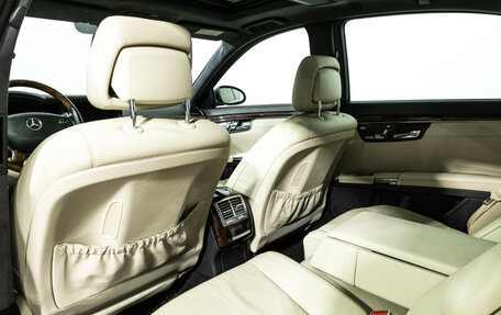 Mercedes-Benz S-Класс, 2008 год, 1 350 000 рублей, 29 фотография