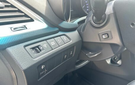 Hyundai Santa Fe III рестайлинг, 2017 год, 1 990 000 рублей, 13 фотография
