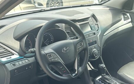 Hyundai Santa Fe III рестайлинг, 2017 год, 1 990 000 рублей, 15 фотография
