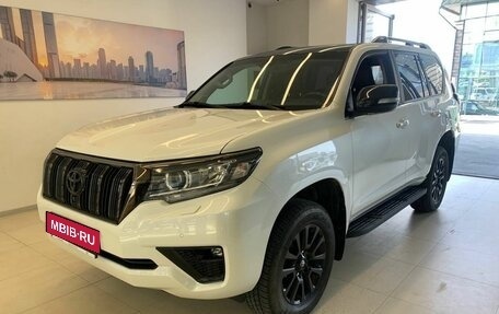 Toyota Land Cruiser Prado 150 рестайлинг 2, 2021 год, 6 980 500 рублей, 1 фотография
