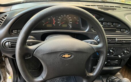 Chevrolet Niva I рестайлинг, 2009 год, 400 000 рублей, 4 фотография