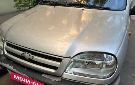 Chevrolet Niva I рестайлинг, 2009 год, 400 000 рублей, 19 фотография