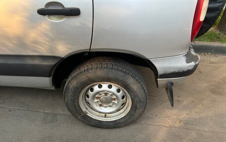 Chevrolet Niva I рестайлинг, 2009 год, 400 000 рублей, 18 фотография