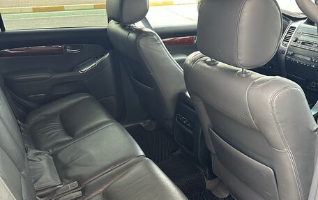 Toyota Land Cruiser Prado 120 рестайлинг, 2003 год, 1 300 000 рублей, 3 фотография
