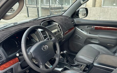 Toyota Land Cruiser Prado 120 рестайлинг, 2003 год, 1 300 000 рублей, 8 фотография