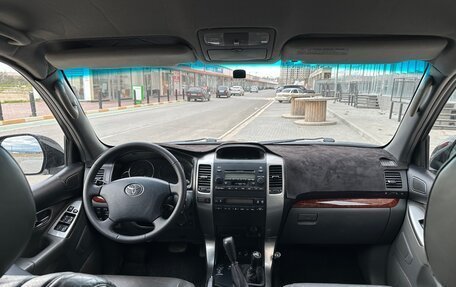 Toyota Land Cruiser Prado 120 рестайлинг, 2003 год, 1 300 000 рублей, 7 фотография