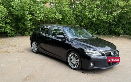 Lexus CT I рестайлинг, 2011 год, 1 599 999 рублей, 13 фотография