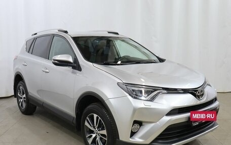 Toyota RAV4, 2019 год, 2 699 000 рублей, 3 фотография