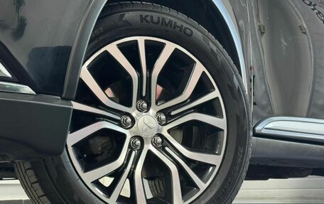 Mitsubishi Outlander III рестайлинг 3, 2018 год, 2 250 000 рублей, 2 фотография