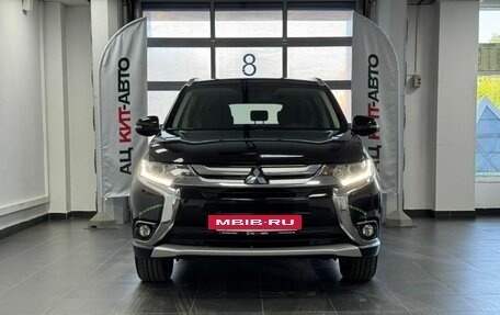 Mitsubishi Outlander III рестайлинг 3, 2018 год, 2 250 000 рублей, 3 фотография