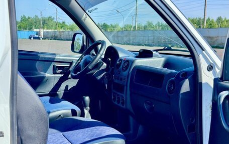 Peugeot Partner II рестайлинг 2, 2011 год, 349 000 рублей, 9 фотография