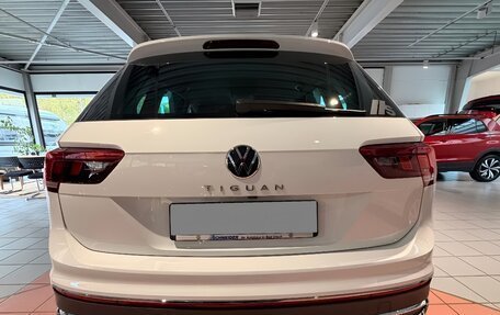 Volkswagen Tiguan II, 2023 год, 2 980 000 рублей, 9 фотография