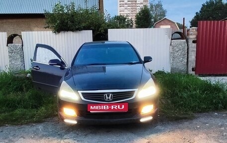 Honda Inspire IV рестайлинг, 2005 год, 800 000 рублей, 2 фотография