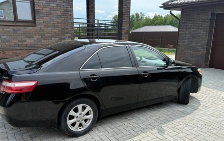 Toyota Camry, 2011 год, 930 000 рублей, 5 фотография