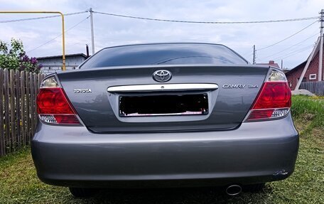Toyota Camry V40, 2004 год, 700 000 рублей, 3 фотография