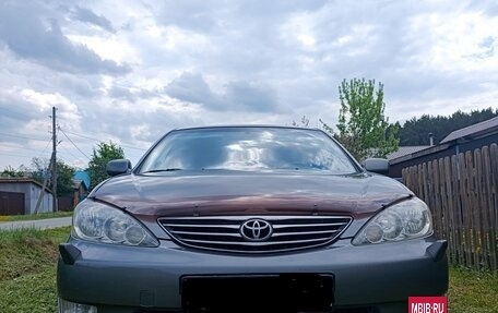 Toyota Camry V40, 2004 год, 700 000 рублей, 4 фотография