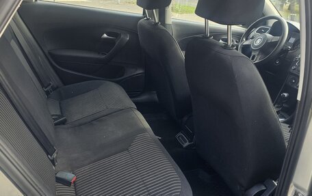 Volkswagen Polo VI (EU Market), 2011 год, 600 000 рублей, 17 фотография