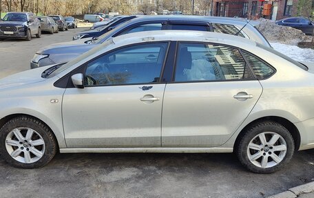 Volkswagen Polo VI (EU Market), 2011 год, 600 000 рублей, 31 фотография