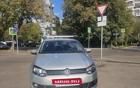 Volkswagen Polo VI (EU Market), 2011 год, 600 000 рублей, 27 фотография