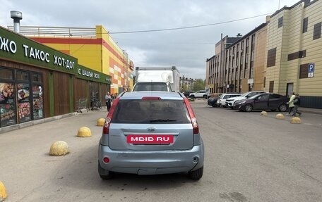 Ford Fiesta, 2006 год, 200 000 рублей, 2 фотография