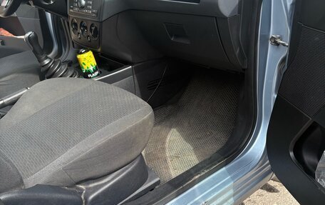 Ford Fiesta, 2006 год, 200 000 рублей, 8 фотография