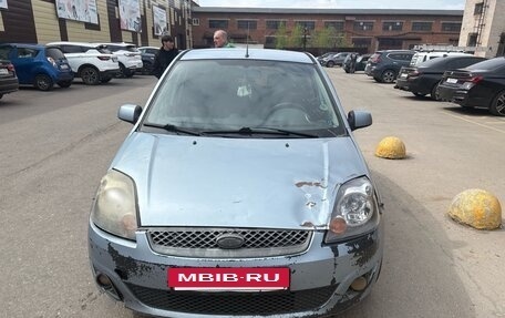 Ford Fiesta, 2006 год, 200 000 рублей, 3 фотография