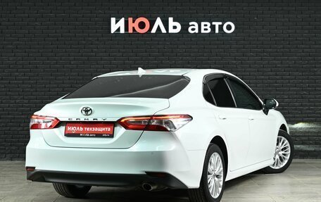 Toyota Camry, 2018 год, 2 499 000 рублей, 7 фотография