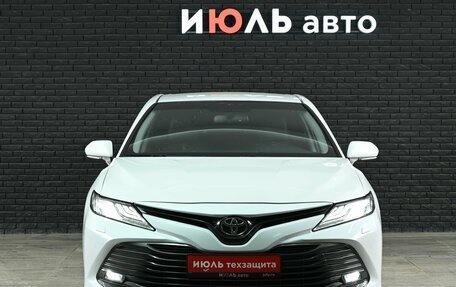 Toyota Camry, 2018 год, 2 499 000 рублей, 3 фотография
