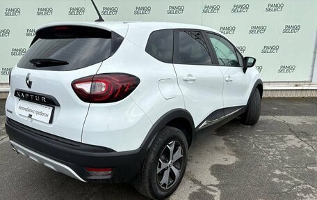 Renault Kaptur I рестайлинг, 2020 год, 1 550 000 рублей, 4 фотография