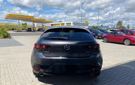 Mazda 3, 2026 год, 2 200 000 рублей, 3 фотография