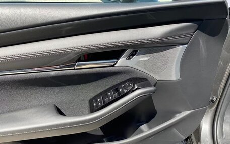 Mazda 3, 2026 год, 2 200 000 рублей, 17 фотография