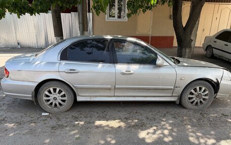 Hyundai Sonata IV рестайлинг, 2004 год, 135 000 рублей, 4 фотография