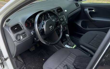 Volkswagen Polo VI (EU Market), 2017 год, 1 077 000 рублей, 7 фотография